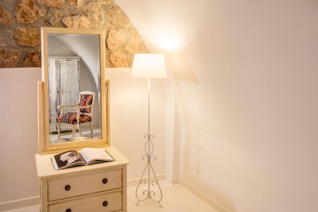 Red Cliff Villa 2Bedroom Villa With Caldera View And Plunge Pool Akrotiri  Exterior photo