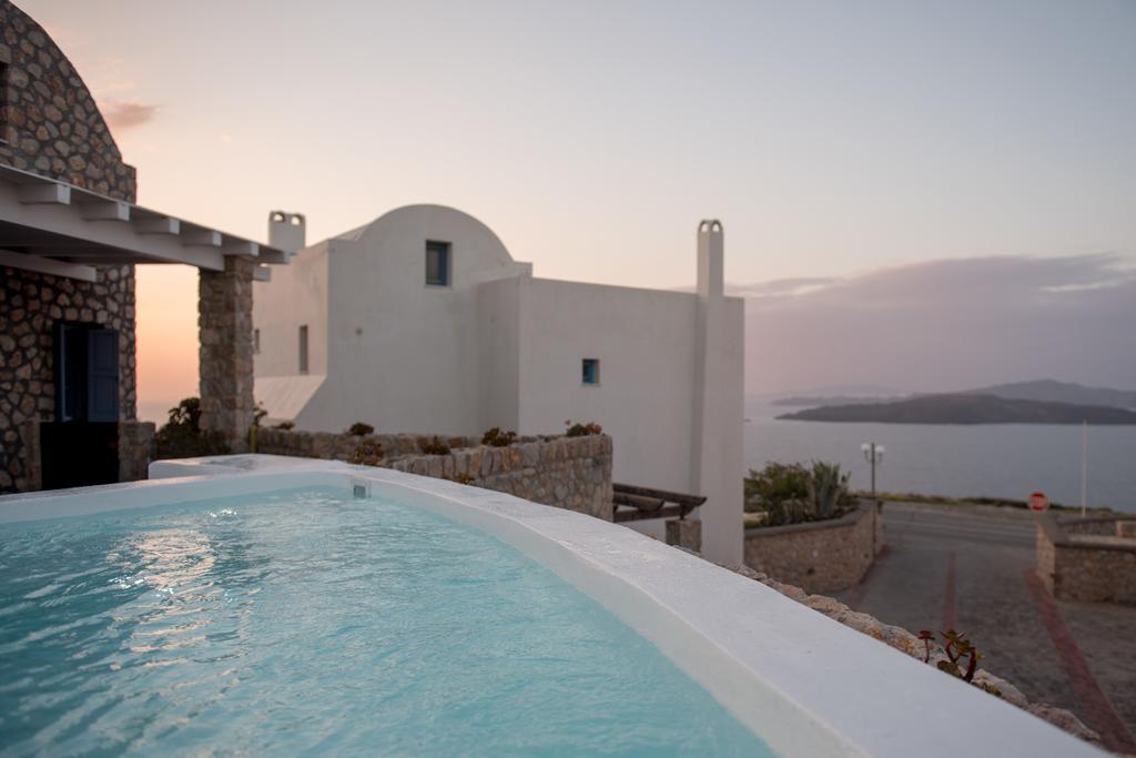 Red Cliff Villa 2Bedroom Villa With Caldera View And Plunge Pool Akrotiri  Exterior photo